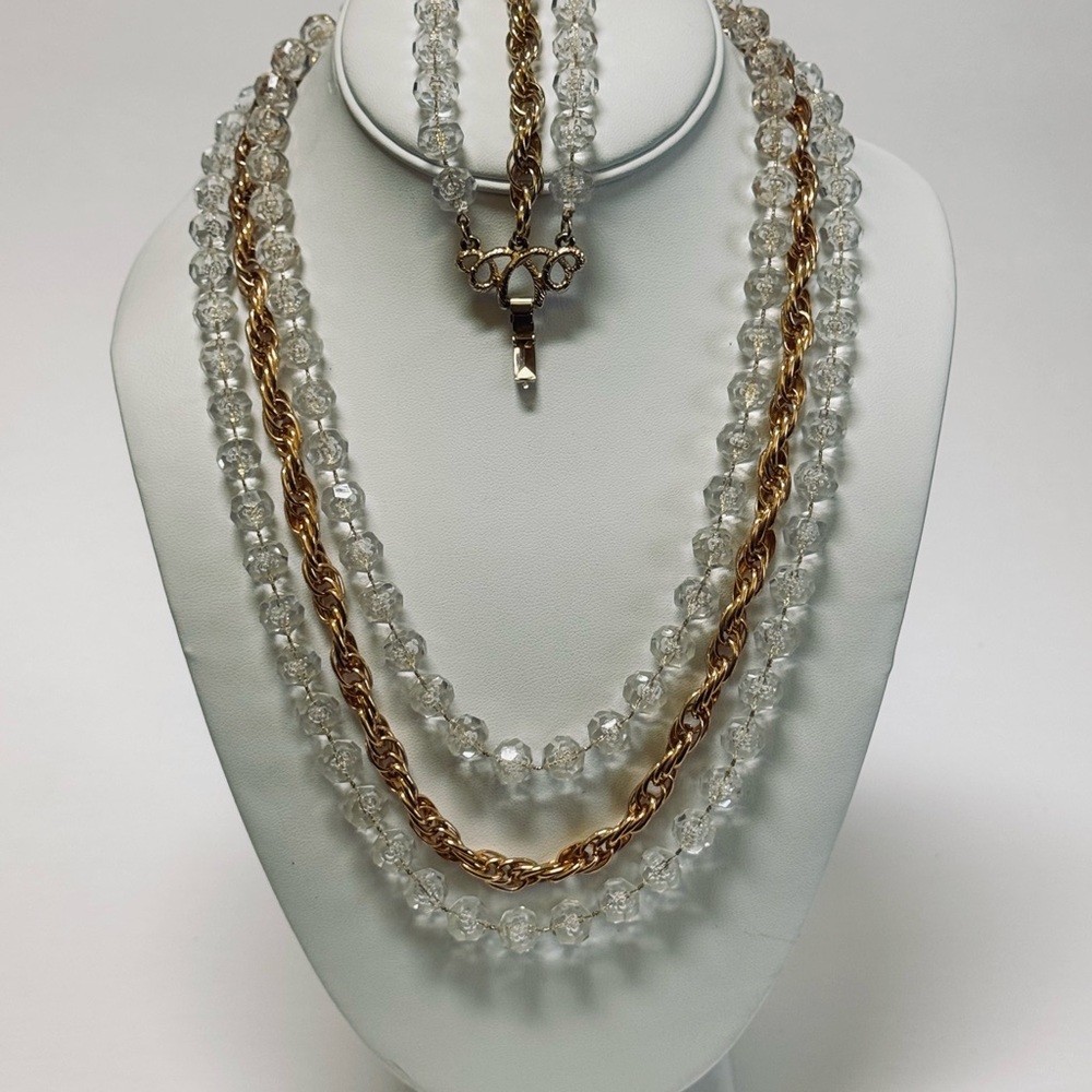 Sarah Coventry Faux Crystal Beaded 3 strandNecklace and Bracelet set